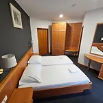 Houston Guest house