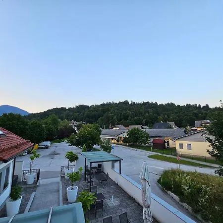 Houston Pensionat Radovljica