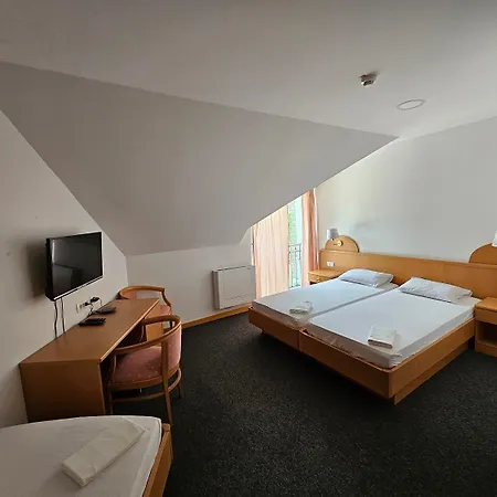 بيت ضيافة Houston 3*